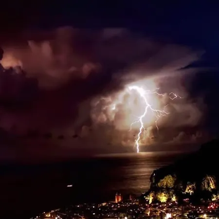 Kefale - Di Charme Nel Cuore Di By Biz *