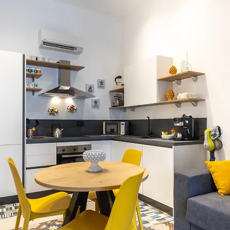 Kefale - Di Charme Nel Cuore Di By Biz 아파트 체팔루