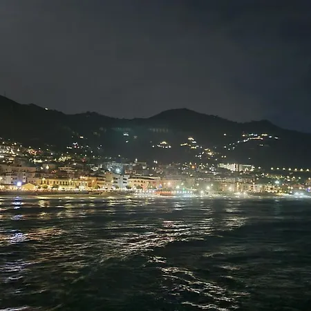 Kefale - Di Charme Nel Cuore Di By Biz * 체팔루