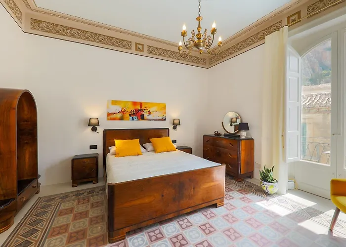 Kefale - Di Charme Nel Cuore Di By Biz チェファル