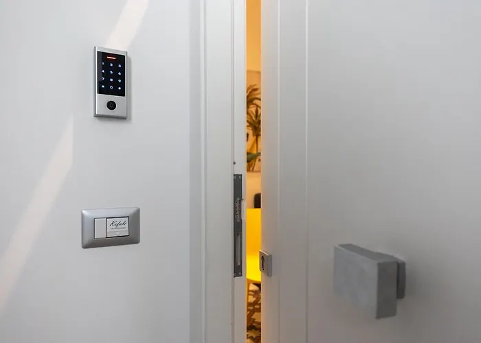 Kefale - Di Charme Nel Cuore Di By Biz アパート チェファル